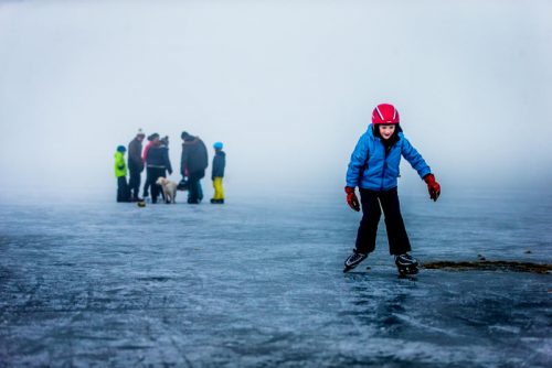 Viele nutzten den kalten Jänner, um auf dem Bodensee Schlittschuh zu laufen. Foto: VN/Steurer