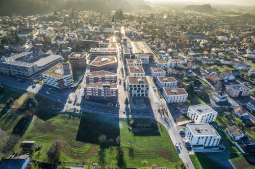 Die Busexkursion rund um den Kummenberg wird am Götzner Garnmarkt enden und wirft einen Blick in das Jahr 2030.  VN/Hartinger