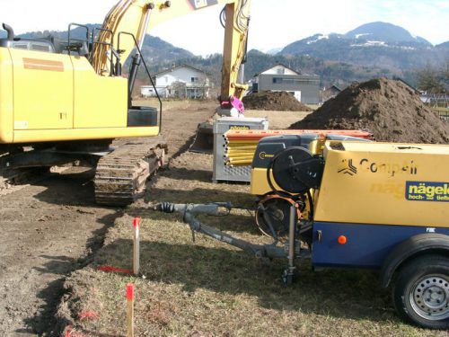 Am Frankenweg werden Bauflächen erschlossen.  Foto: tk