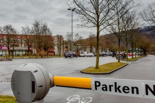 Auf diesem Platz soll das Parkhaus entstehen, das O.k. des Gestaltungsbeirats vorausgesetzt. Foto: Paulitsch