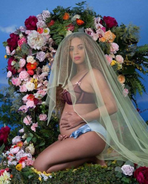 Beyoncé hat die Schwangerschafts-News auf Instagram verkündet.
              Foto: Beyonce-Instagram
