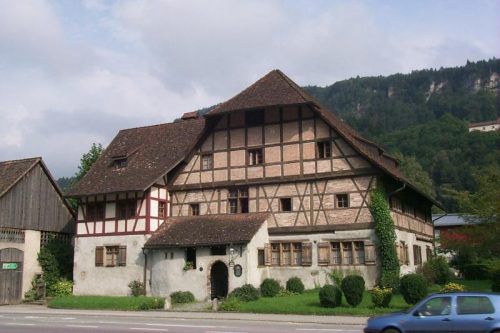 Das Unglück geschah auf Höhe der Jugendherberge.  Foto: Vn