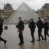 Attacke mit Machete auf Soldat in Paris