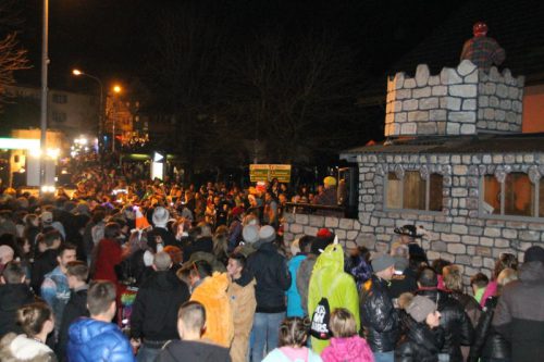 Der traditionelle Nachtumzug im Schaaner-Ried in Frastanz gehört zu den Highlights im Fasching. Foto: he