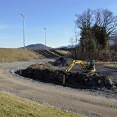 Neue Zufahrt zur Kontrolle der Rheindämme