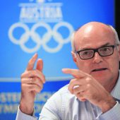 Karl Stoss wird wieder gewählt
