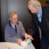 Elmar Simma las aus „Dem Leben zulächeln“