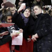 Viel Jubel der Fans für Robert Pattinson