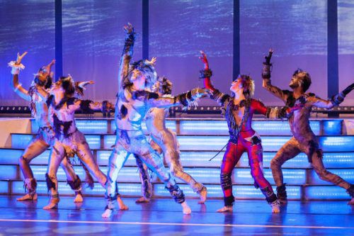 Gefeierte Solisten vom Londoner West End präsentieren die schönsten Hits und Szenen aus den Topmusicals.
              FOTO: marco müller