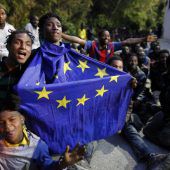 500 Migranten stürmen spanische Exklave Ceuta