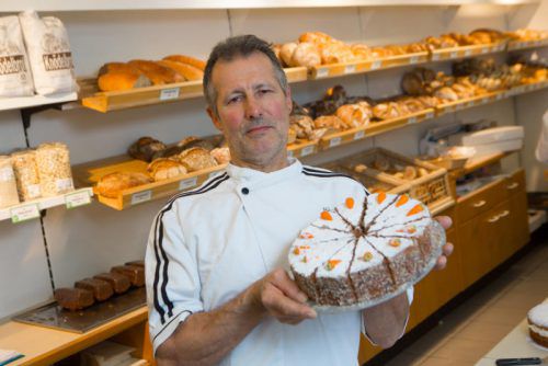 Jurymitglied Herbert Gunz von der BioBäckerei und Konditorei Gunz freut sich auf viele Einsendungen.  Foto: VN/Hartinger.
