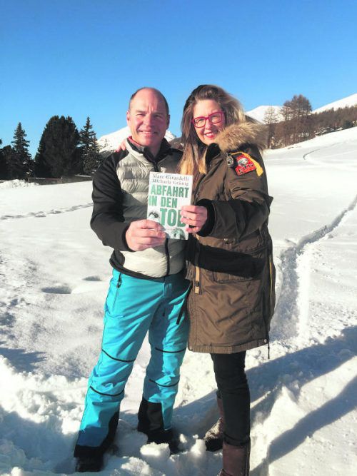 Marc Girardelli (im Bild mit Michaela Grünig) verrät: „Ich habe bis zum Schluss nicht gewusst, wer der Mörder ist.“  Foto: Ger