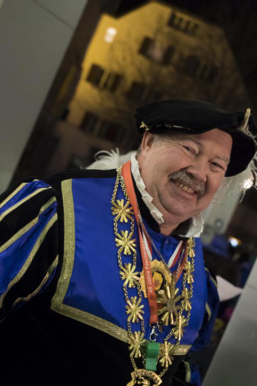 Thomas Kathan, Es ist für mich ein Ehre und ein Vergnügen, gemeinsam mit Gleichgesinnten Brauchtum zu pflegen und Spaß zu haben, sowie Jung und Alt die Fasnat näherzubringen und Freude zu bereiten.