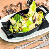 Köstlicher Chicorée-Birnen-Salat