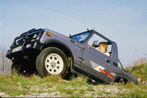 Zu den Kult-Allradlern der Suzuki-Historie gehört der ab 1984 angebotene SJ 413. Foto: Werk