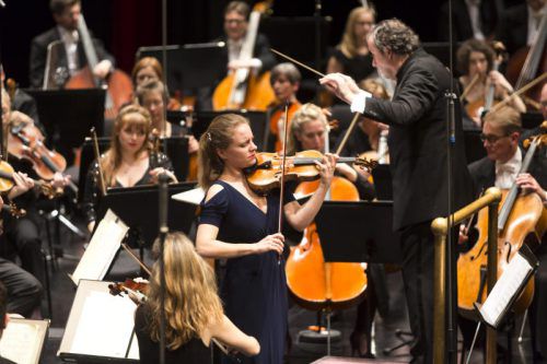 BBC Symphony Orchestra mit Julia Fischer und Juanjo Mena im Rahmen der Meisterkonzerte im Bregenzer Festspielhaus. Foto: Mathis