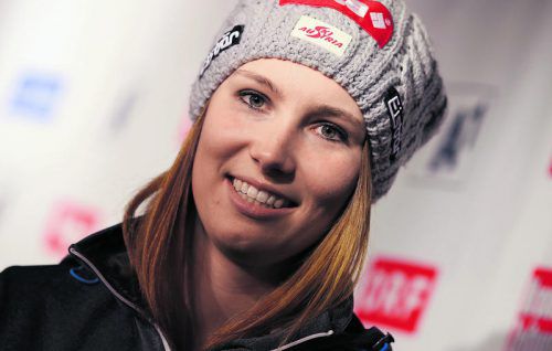Christine Scheyer: Das Knie wurde arthroskopiert. Foto: gepa