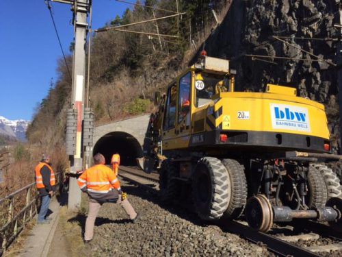 Das Gestein soll mittels Förderband über die L 190 und die Illschlucht zum alten Westbahngleis befördert werden. Foto: VLK