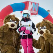 Viel Spaß im Schnee für Kinder und ihre Familien