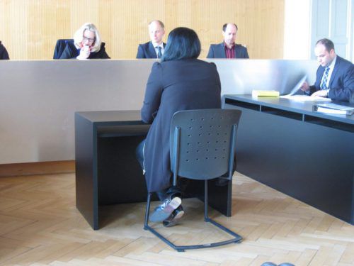Die Angeklagte ist einer Haftstrafe noch entronnen. Foto: Eckert