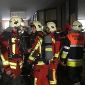 Ein unheimlicher Feuerteufel versetzt Alpenstadt in Angst