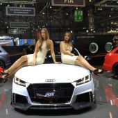 Impressionen. Hostessen des Genfer Autosalons