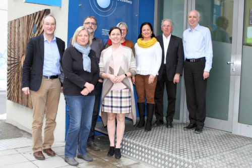 Die Projektgruppe mit Klaus Müller, Nicola Lins, Peter Hämmerle, LAbg. Martina Rüscher, Marlies Madlener, Dr. Barbara Bergmeister-Keckeis, Günter Lampert und Alfred Bargetz (v.l.) Foto: Aqua Mühle