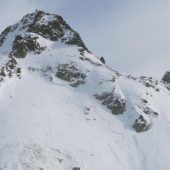 Silbertal: Lawine reißt zwei Tourengeher mit