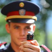Betrunkener liefert sich wildes Duell mit Polizei in Tiefgarage