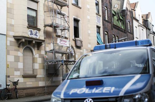 In einer ausgebrannten Wohnung fanden die Fahnder eine weitere Leiche. Marcel H. hat den 22-Jährigen mit 68 Messerstichen getötet. Foto: AP