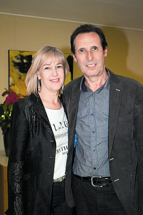Leiter der Meisterprüfungsstelle Günter Kennerknecht und Gabriele.