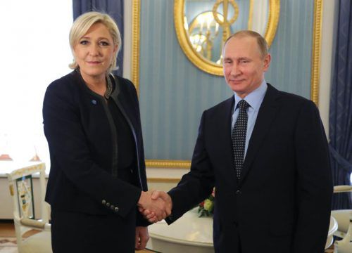 Marine Le Pen reiste zu Wladimir Putin nach Moskau.  Foto: afp
