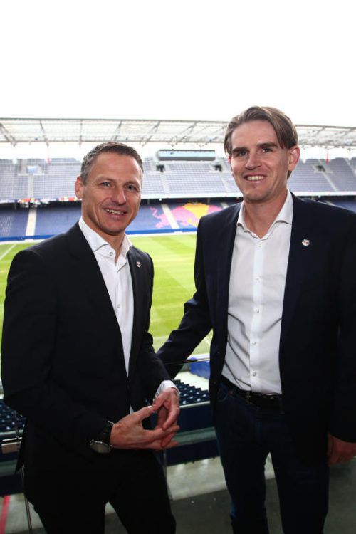 Stephan Reiter, Geschäftsführer Commercial und Sportchef Christoph Freund. Foto: gepa