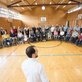 Im Rollstuhl auf das Tanzparkett