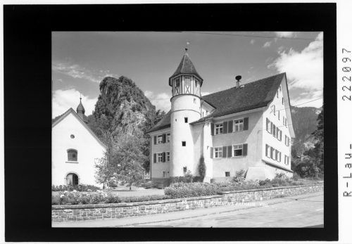 1962