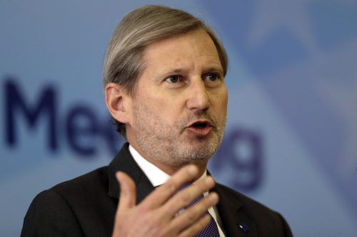 Der EU-Kommissar kündigte eine Grundsatzdiskussion an. Foto: AP