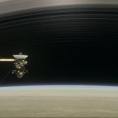 Raumfähre „Cassini“ startet „Großes Finale“