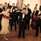 Schlager und Evergreens im Pfarrsaal