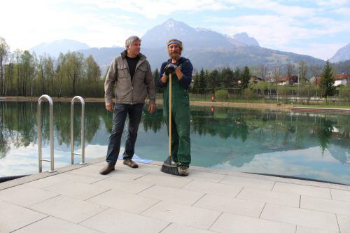 Im Naturbad Untere Au werden derzeit die Vorbereitungen für den bevorstehenden Saisonstart getroffen. Foto: he