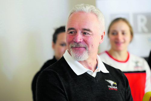 Jede Saison steigern: Teamcoach Pekka Hämälainen. Foto: gepa