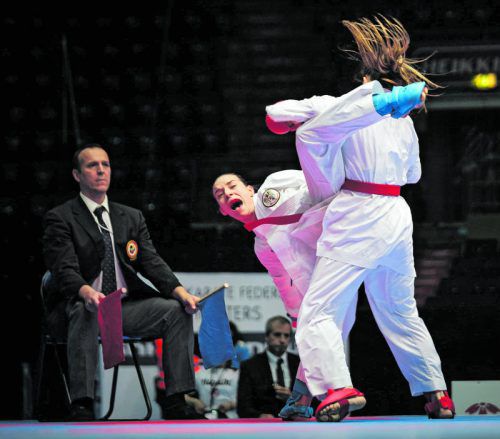 Karate-Lady Bettina Plank setzte sich im Finale des Premier-League-Turniers in Dubai gegen die Türkin Serap Ozcelik mit 1:0-Punkten durch. Foto: GEPA