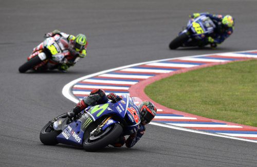 Maverick Vinales doppelte in Argentinien nach, verwies Yamaha-Kollege Valentino Rossi bei dessen 350. Grand-Prix-Start auf Platz zwei.  Foto: apa
