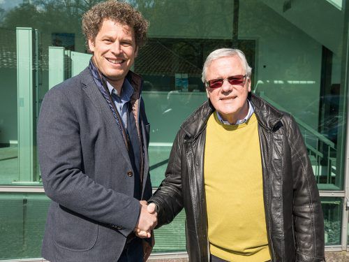Obmann Markus Comploj (l.) übernimmt von Wolfgang Beck.