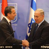 Netanjahu trifft Kern und streitet mit Gabriel