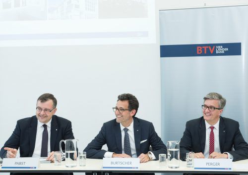 Zufriedene Gesichter im BTV-Vorstand: v. l. Mario Pabst, Gerhard Burtscher, Michael Perger. Foto: Vandory