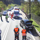 S 16 nach Unfall gesperrt