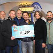 FC Tosters 99 spendet 1250 Euro für Ma hilft