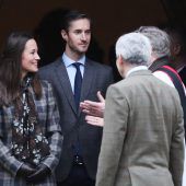 Pippa feiert eine fast königliche Hochzeit