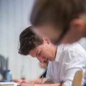 Was der Alltag nie schaffte, schaffte die Matura: eine leichte Nervosität
