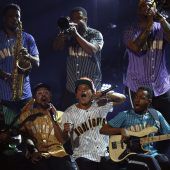 Besondere Trophäen für afroamerikanische Stars